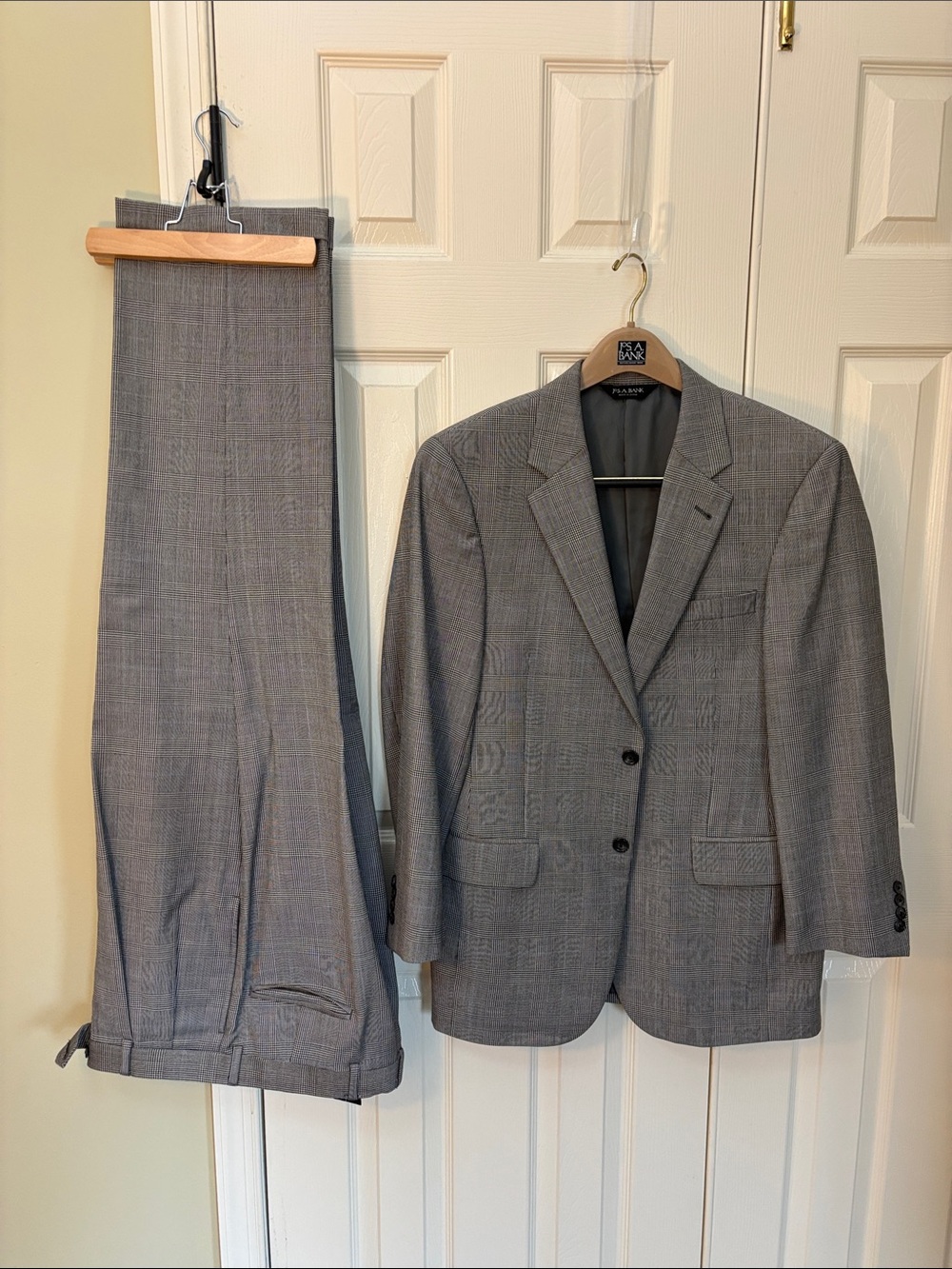 Jos. A. Bank Gray Glen Plaid Suit Jacket & Trousers